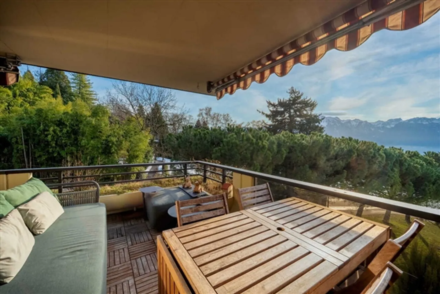 Renoviertes Penthouse-Duplex mit Balkon - Foto 4 von 17