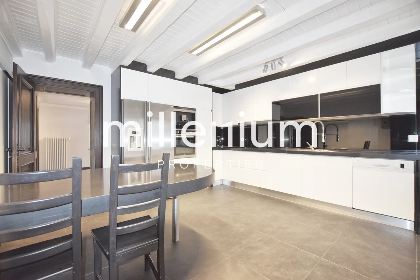 Magnifica casa completamente attrezzata con studio indipendente - Foto 4 di 8