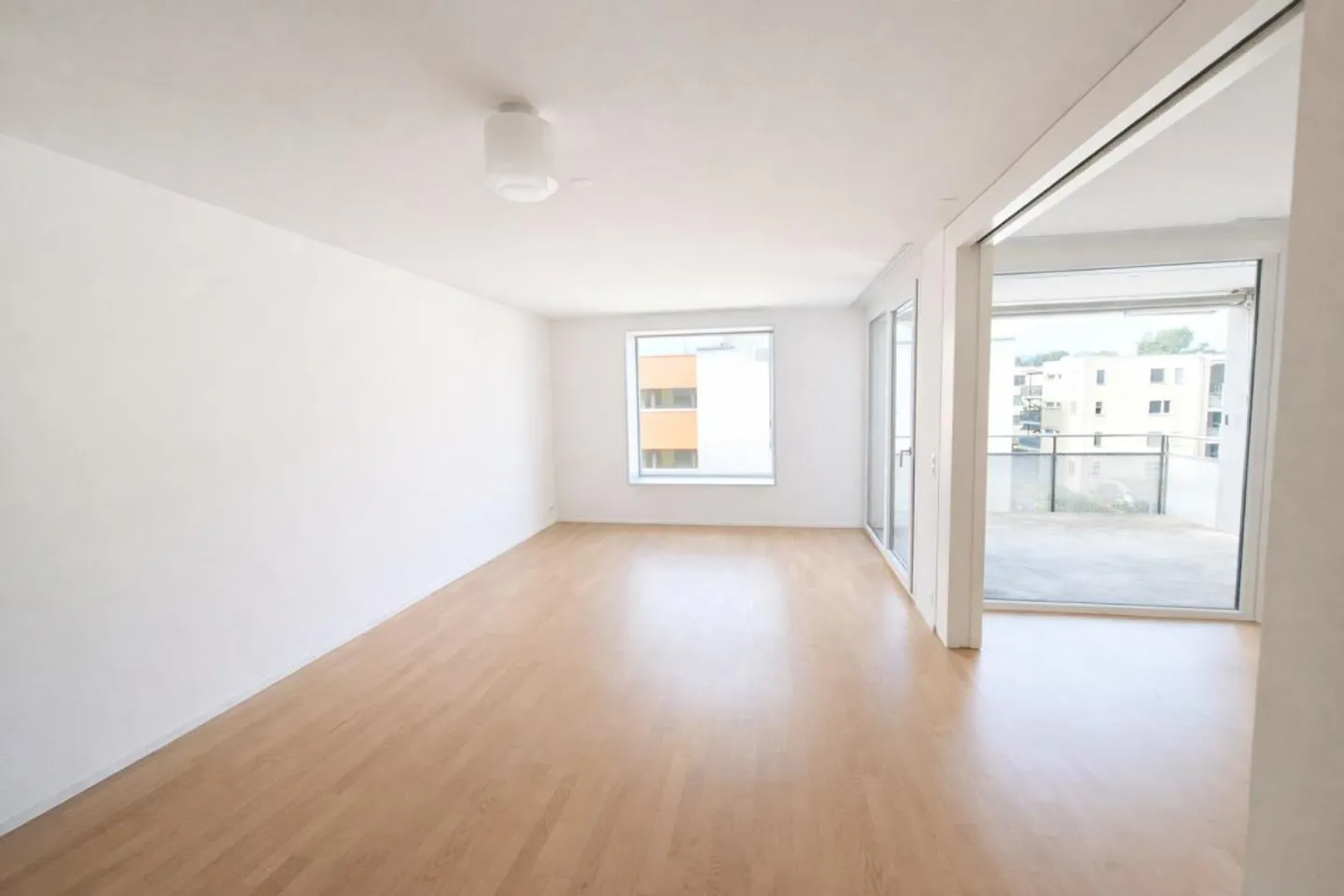 Vivere in modo centrale e tranquillo - Foto 3 di 10