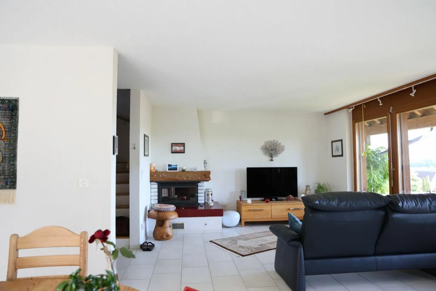 Casa bifamiliare di 7,5 stanze con panorama alpino - Foto 4 di 12