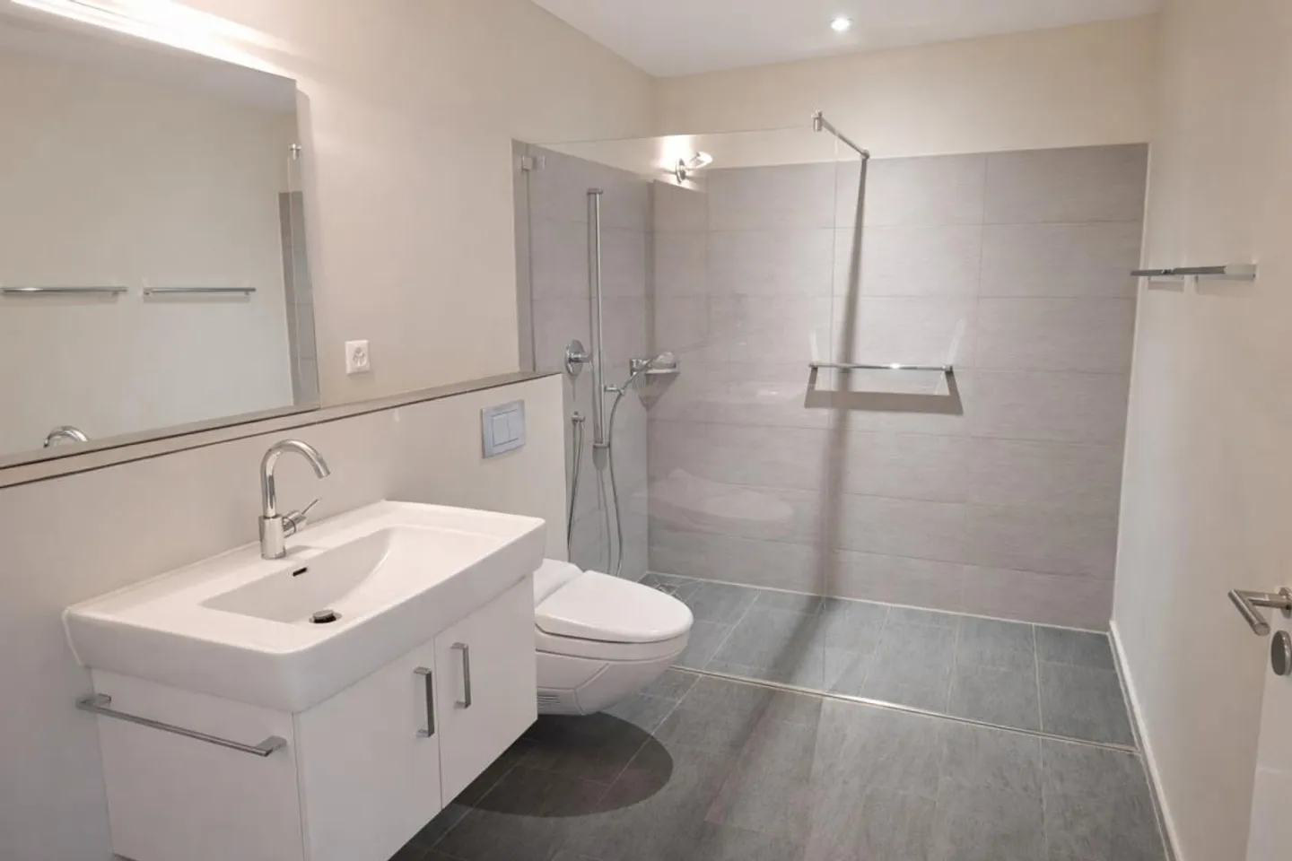 Vivere in modo centrale e tranquillo - Foto 6 di 10