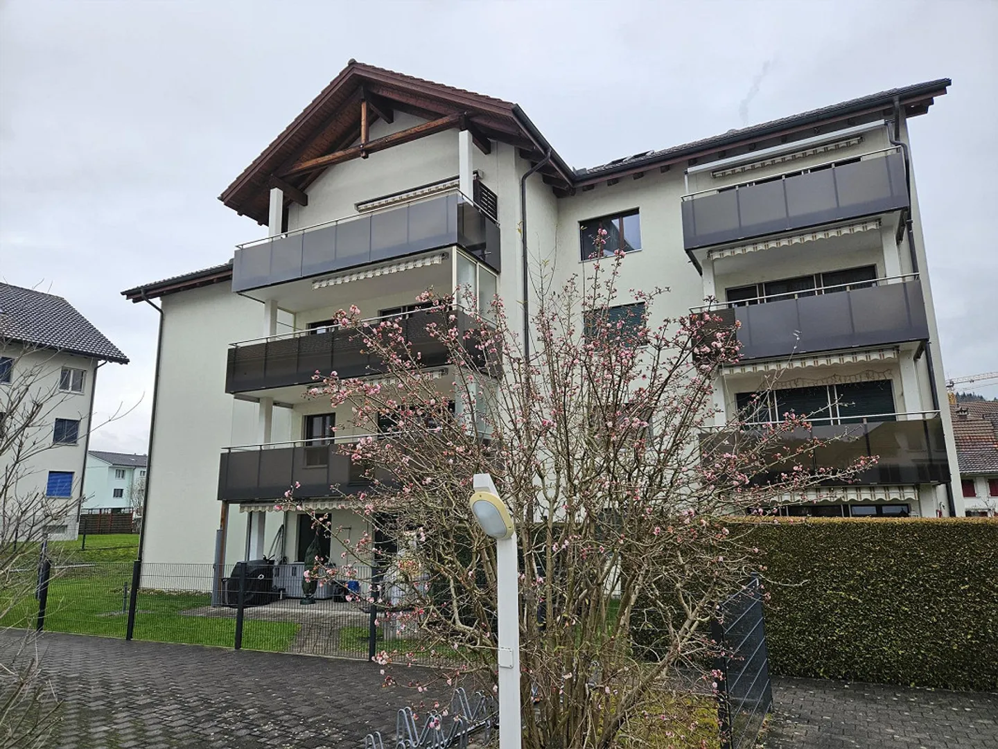 Geräumige 4.5 Zimmer Wohnung - Foto 1 von 9