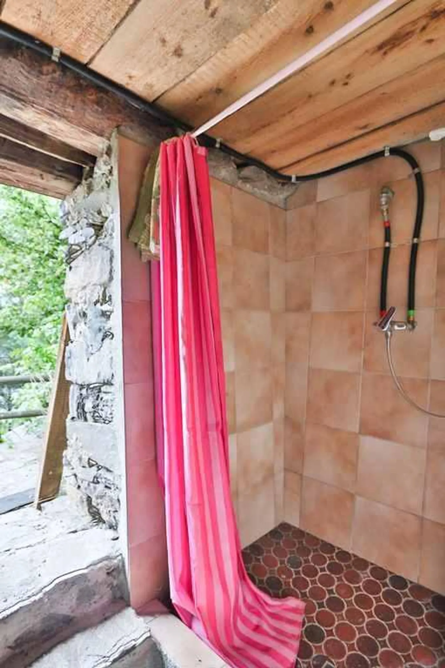Gruppo Rustico con 9 Rustici in Posizione Idyllica con circa 5609m2 di Terreno - Foto 12 di 30