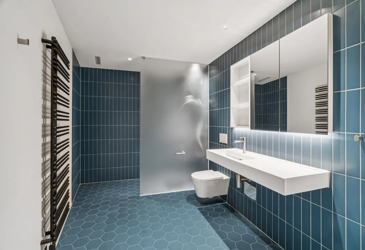 Live and work in loft style - Photo 8 of 12