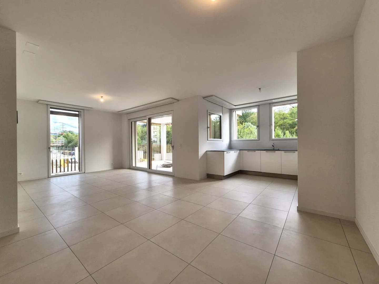 Berges 3 - 4,5-Zimmer-Wohnung im 1. Stock - Foto 1 von 11