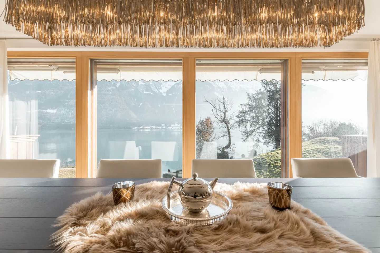 Beautiful 3 Bedroom Apartment with Boat Mooring and Lake View, Chalet Brienzersee - Photo 16 of 36