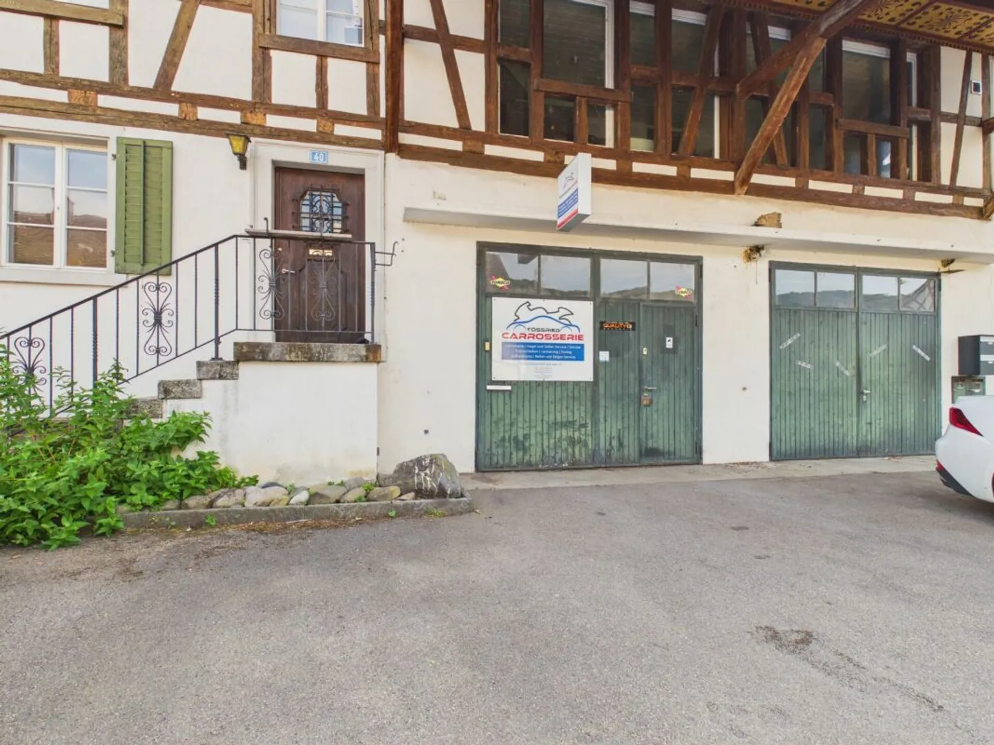 Spacious Multi-Family House with Commercial Unit - Photo 4 of 9