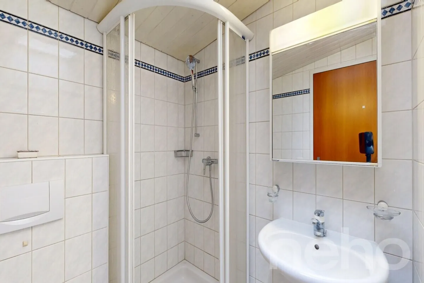 Magnifica villa a schiera con vista sul lago - Foto 9 di 12