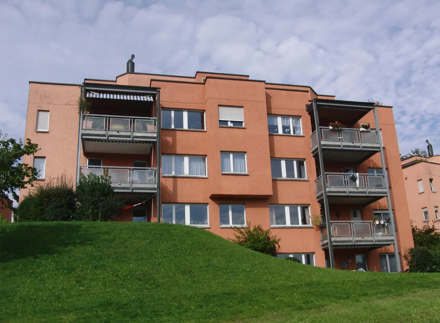 Appartamento attico di 4,5 stanze con vista panoramica e ampia terrazza - Foto 1 di 13