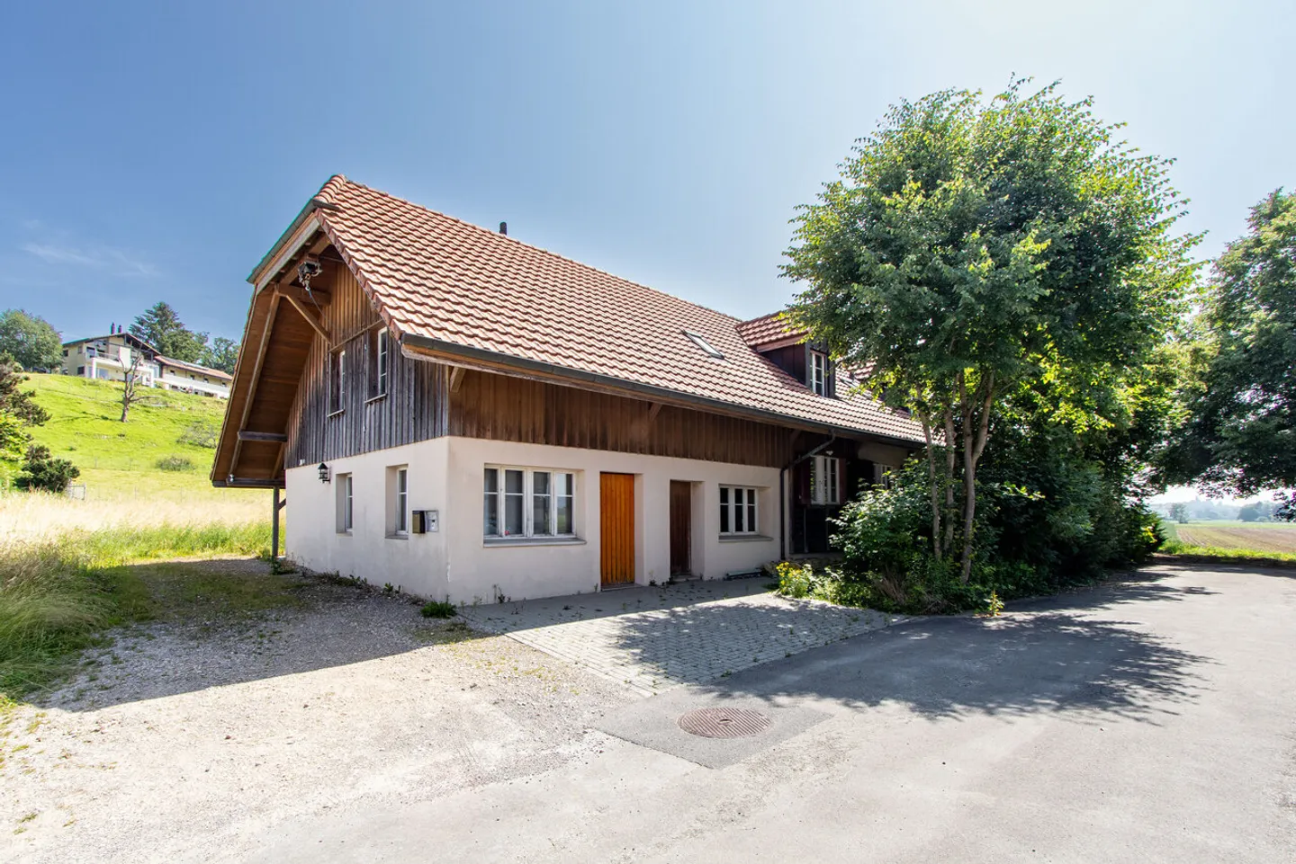 Country House with Potential and Building Reserve - Photo 2 of 15