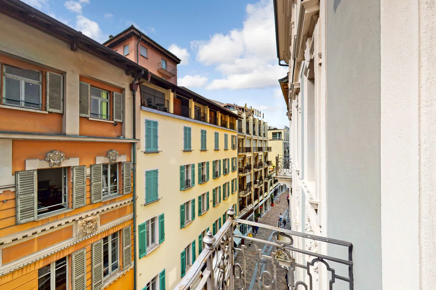 Votre nouvelle maison dans la rue la plus emblématique de Lugano - Photo 1 sur 8