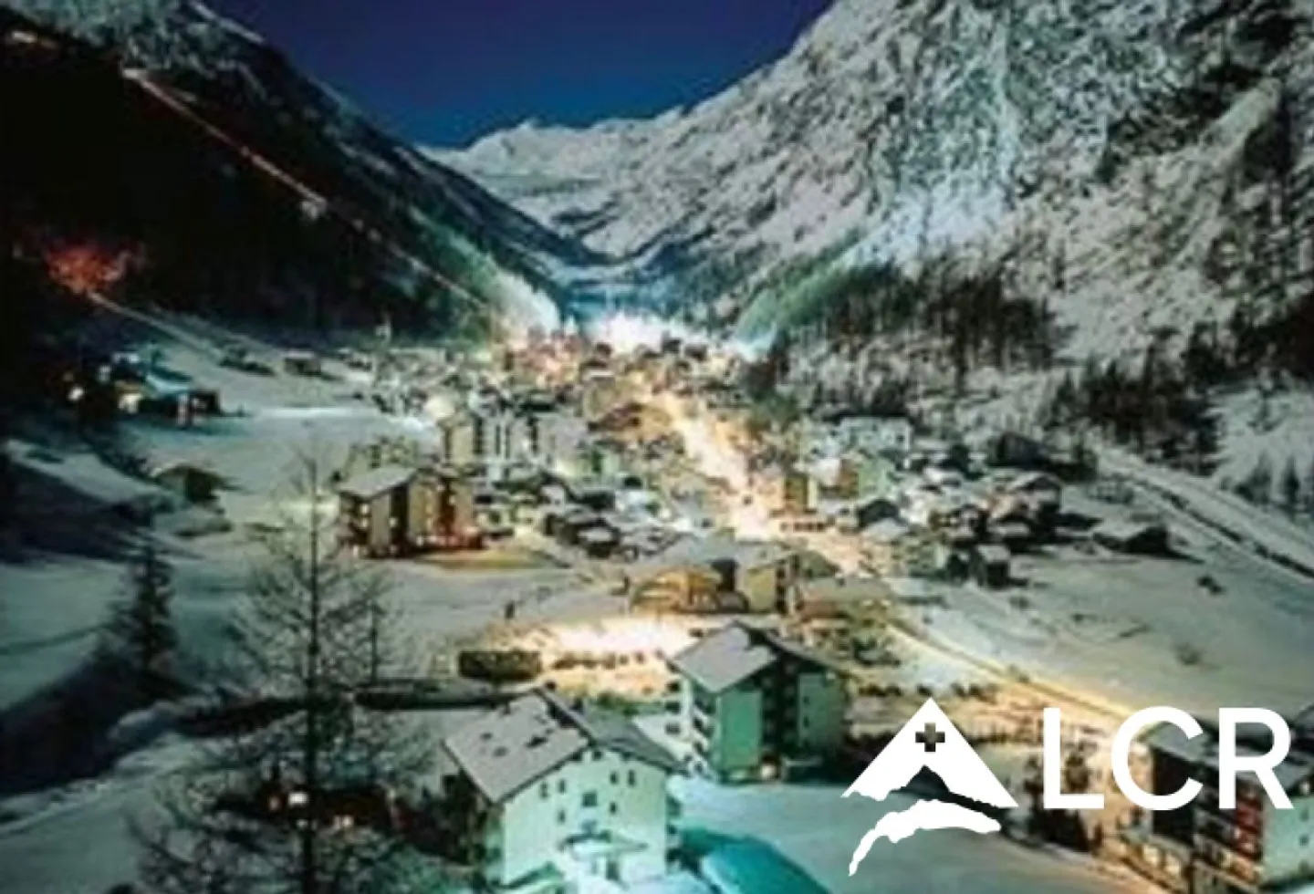 Serviced Hotel Residence Apartments with Rental Income in Saas-Fee - Photo 10 of 12