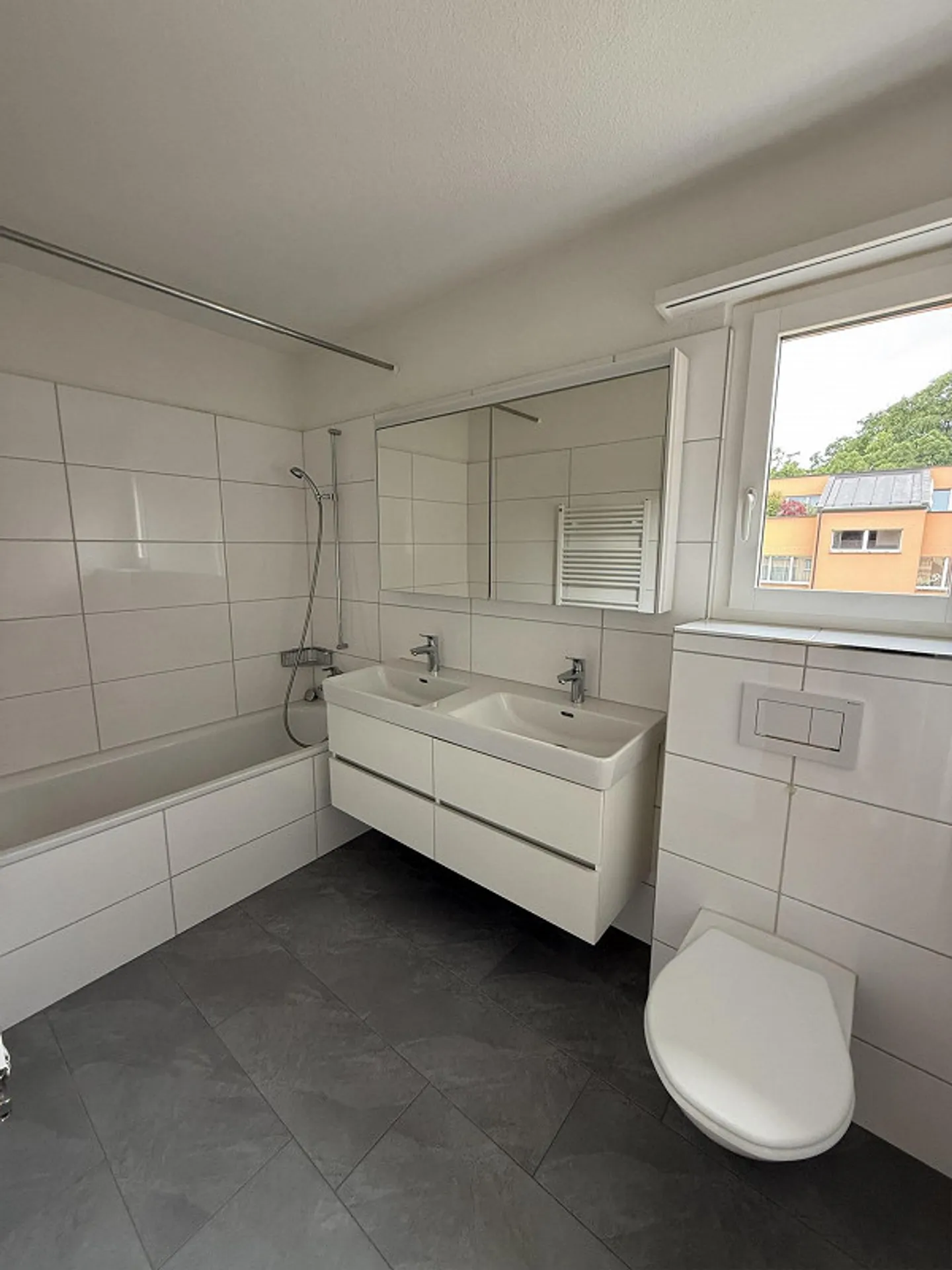 Appartamento attico di 4,5 stanze con vista panoramica e ampia terrazza - Foto 8 di 13