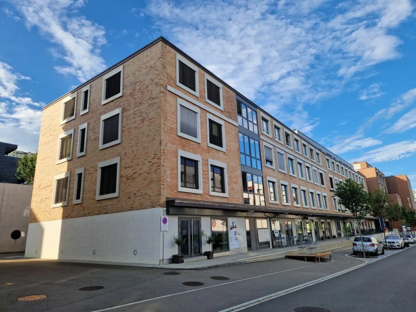 Spacious living in the heart of Herisau! - Photo 1 of 11