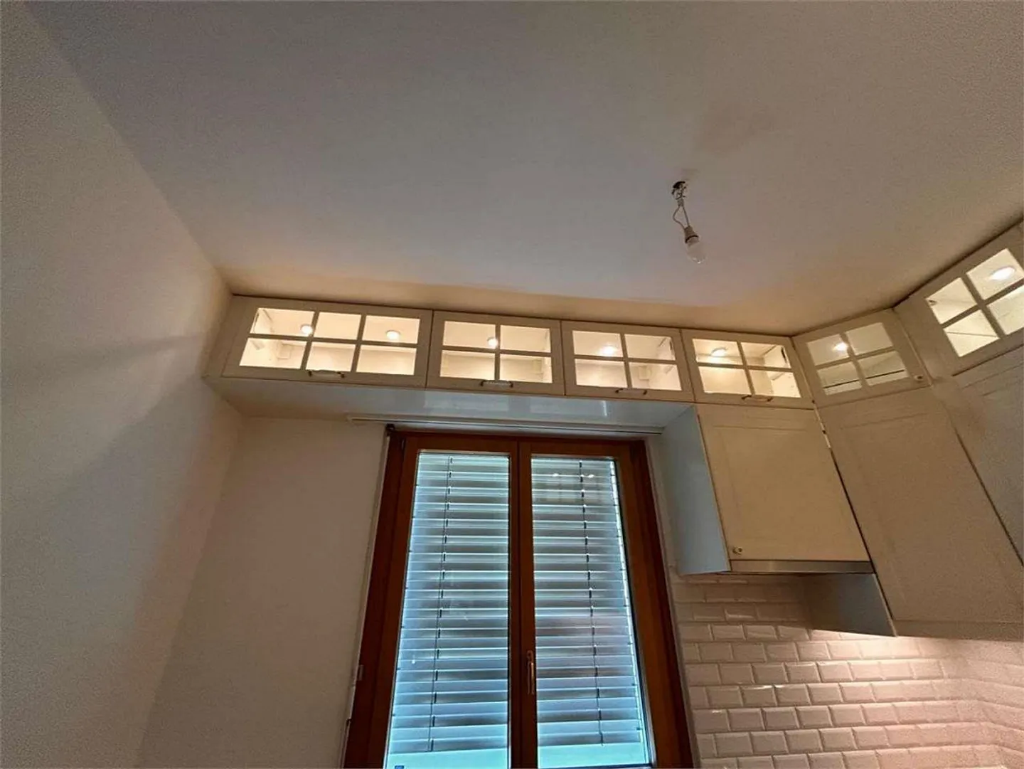Renovated apartment in Lugano with lake view - Photo 13 of 13
