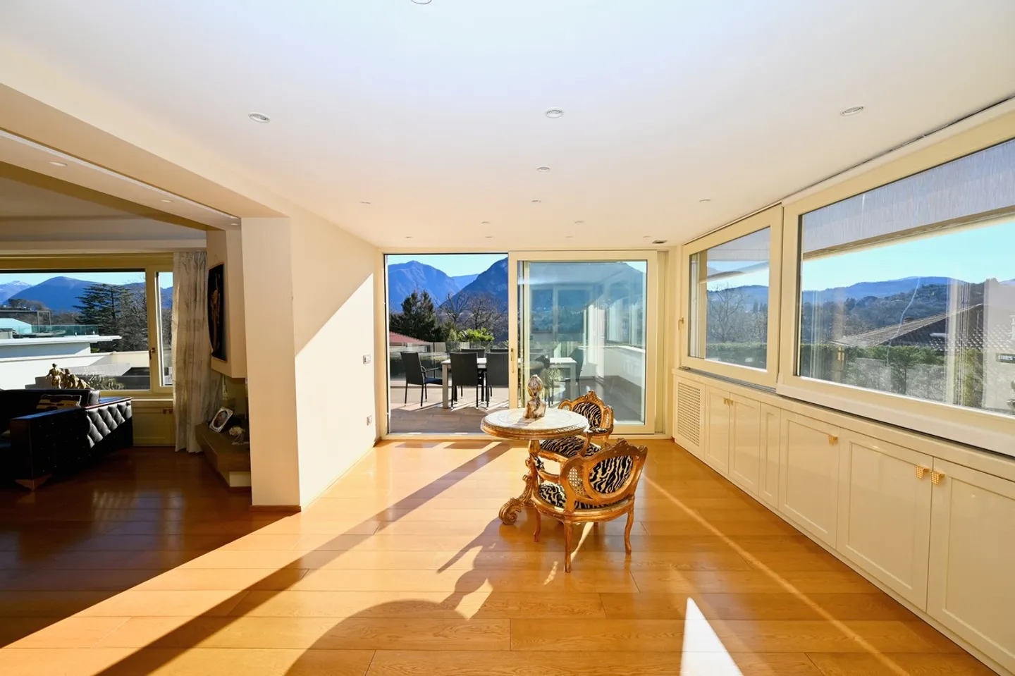 Villa for sale - Photo 10 of 17