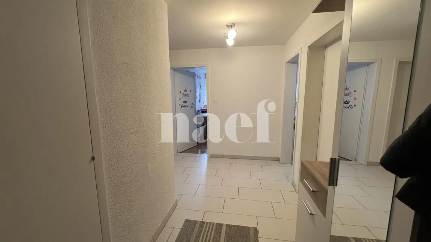 Cozy 5-room apartment located on the ground floor of the building. - Photo 8 of 8