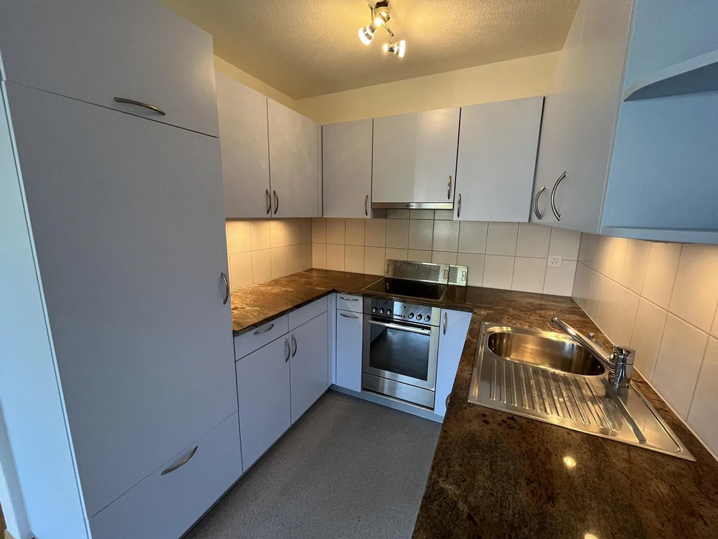 3.5 Zimmerwohnung in Moosseedorf - Photo 4 of 9