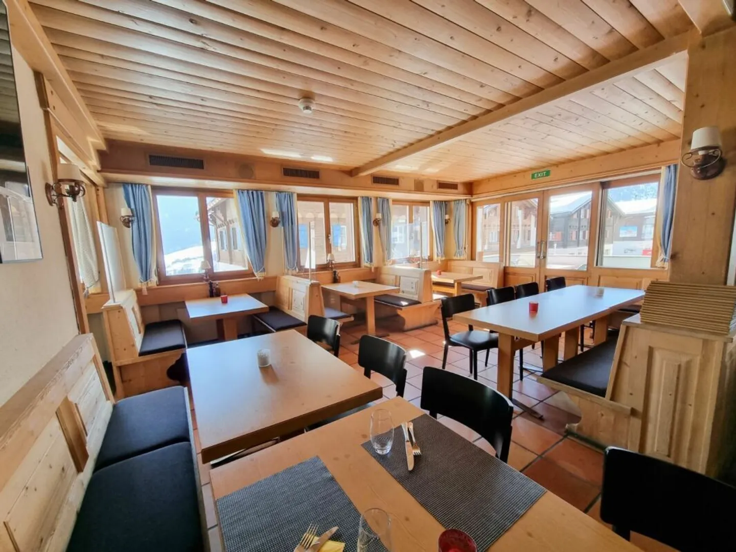 Hotel takeover in Sedrun - complete property for lease - Photo 14 of 15