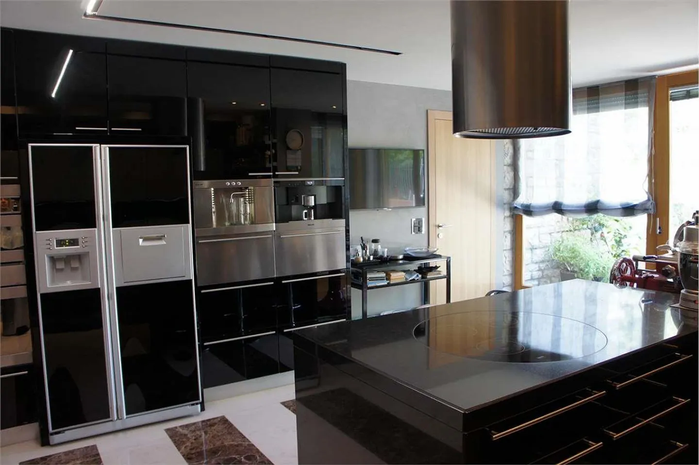 PRESTIGIOSO ATTICO CON VISTA LAGO - Foto 3 di 6