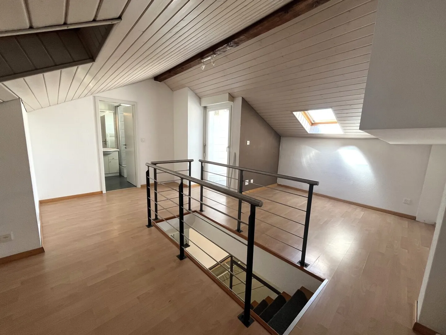 Beautiful 3.5-room duplex with terraces in Payerne - Photo 5 of 9
