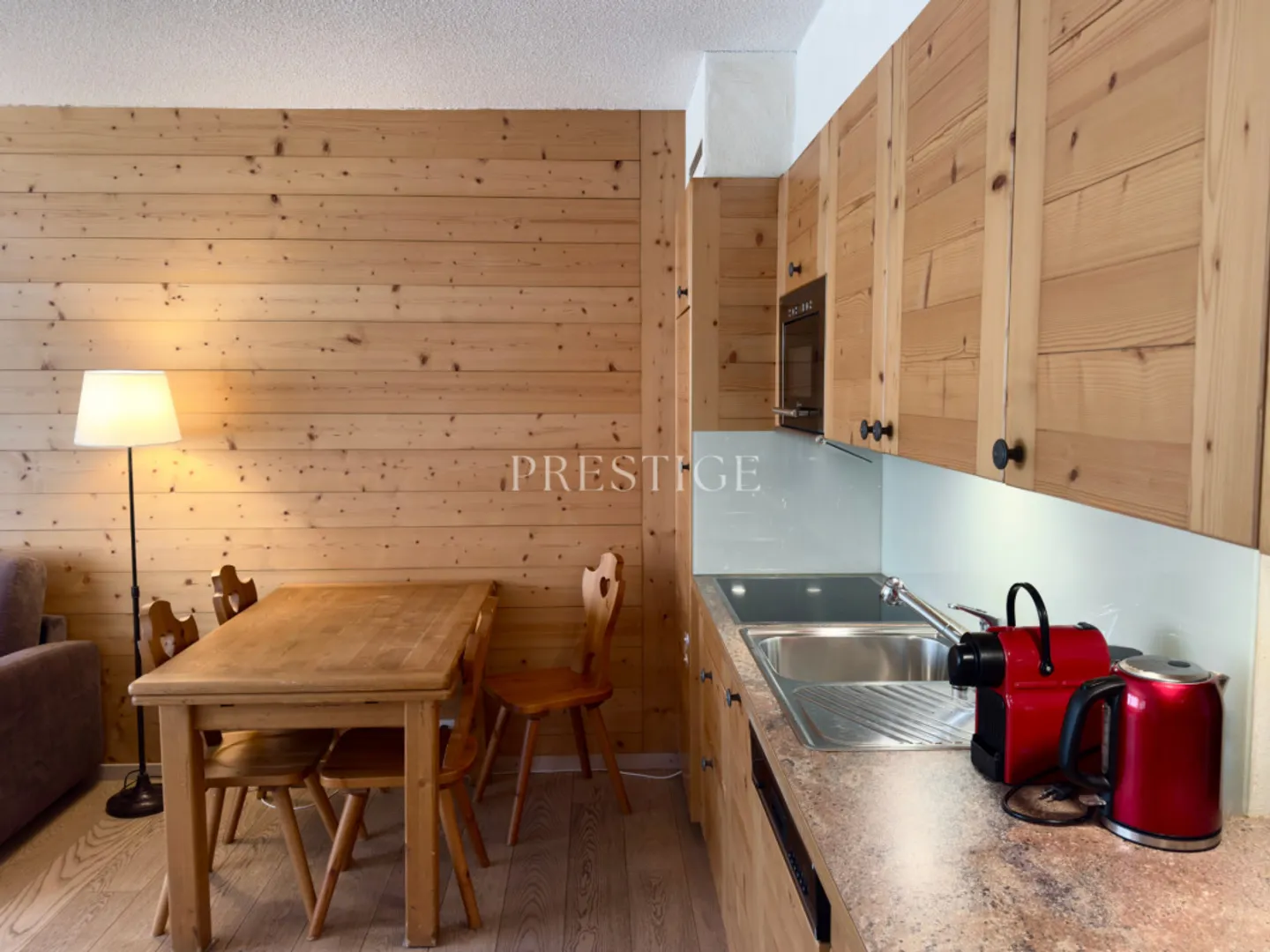 2½ rooms in the center of Crans with spacious terrace - Photo 6 of 13
