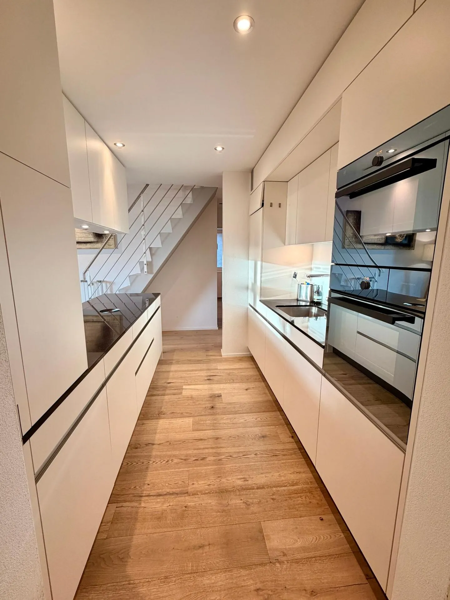 Maisonette moderne de 4,5 pièces avec galerie dans un emplacement de choix à Schinznach-Bad - Photo 4 sur 8