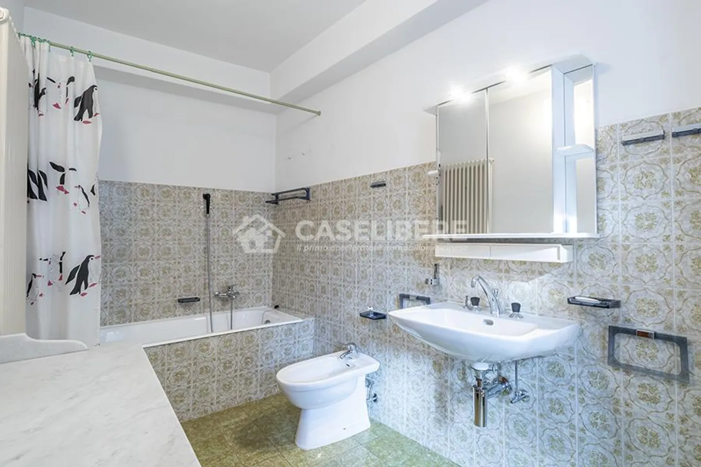 HOUSE IN COURTYARD OF 5.5 ROOMS IN PURA + RUSTIC - Photo 9 of 24