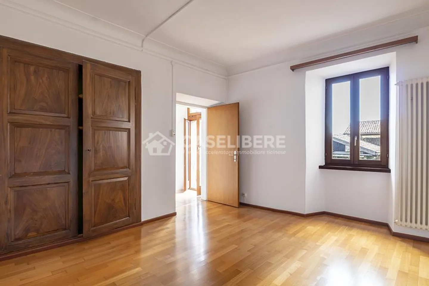 HOUSE IN COURTYARD OF 5.5 ROOMS IN PURA + RUSTIC - Photo 12 of 24