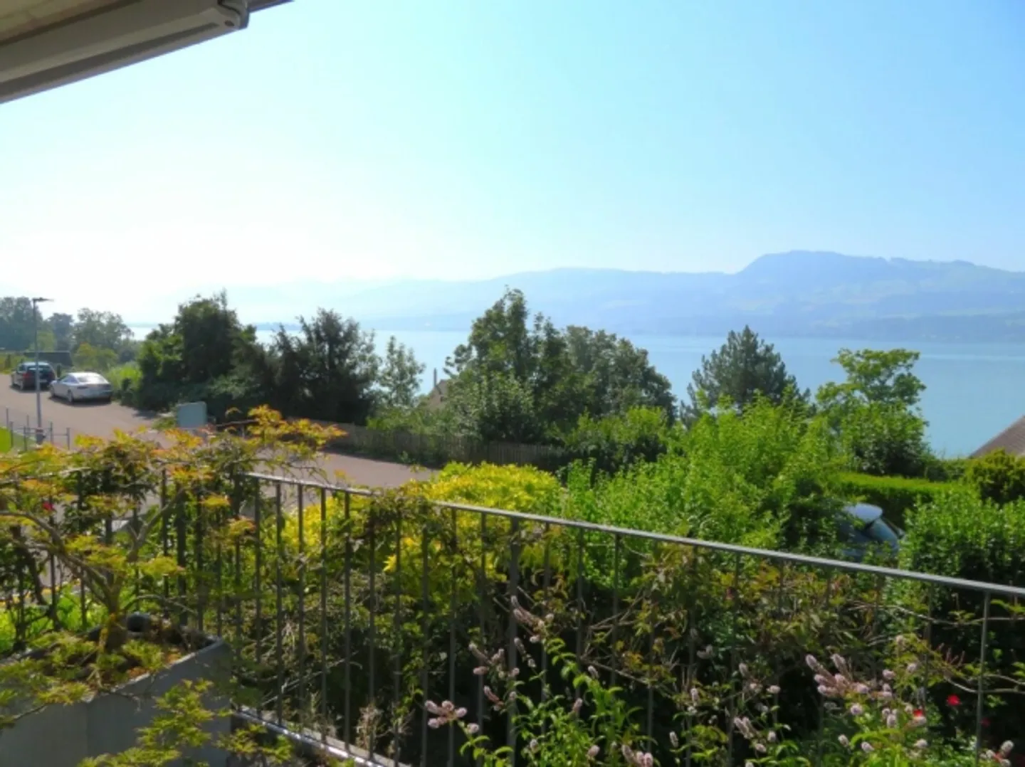 House in condominium - Dream home in Stäfa - Photo 1 of 5