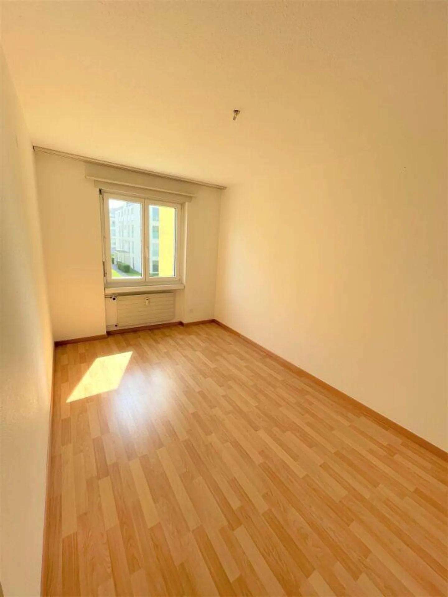Renoviertes Apartment mit Balkon - Foto 6 von 9
