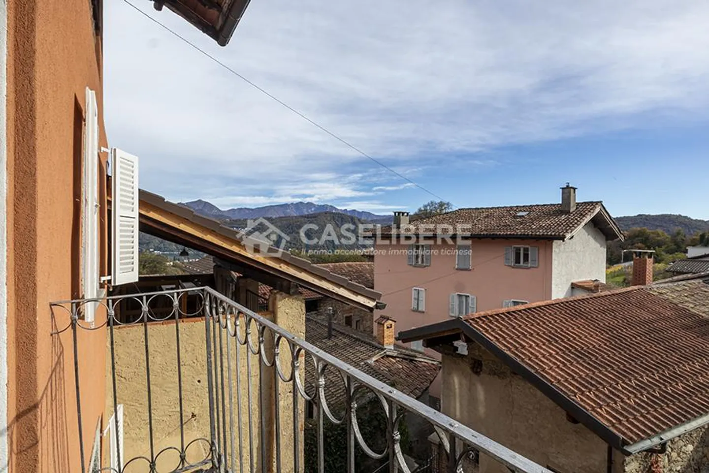 HOUSE IN COURTYARD OF 5.5 ROOMS IN PURA + RUSTIC - Photo 20 of 24