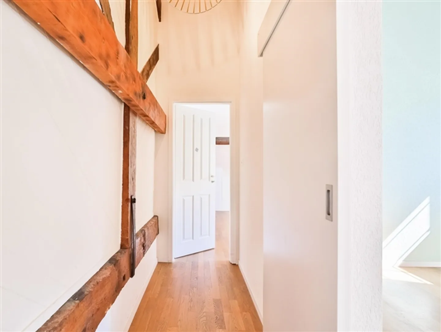 Outstanding Charming Triplex - Photo 11 of 15