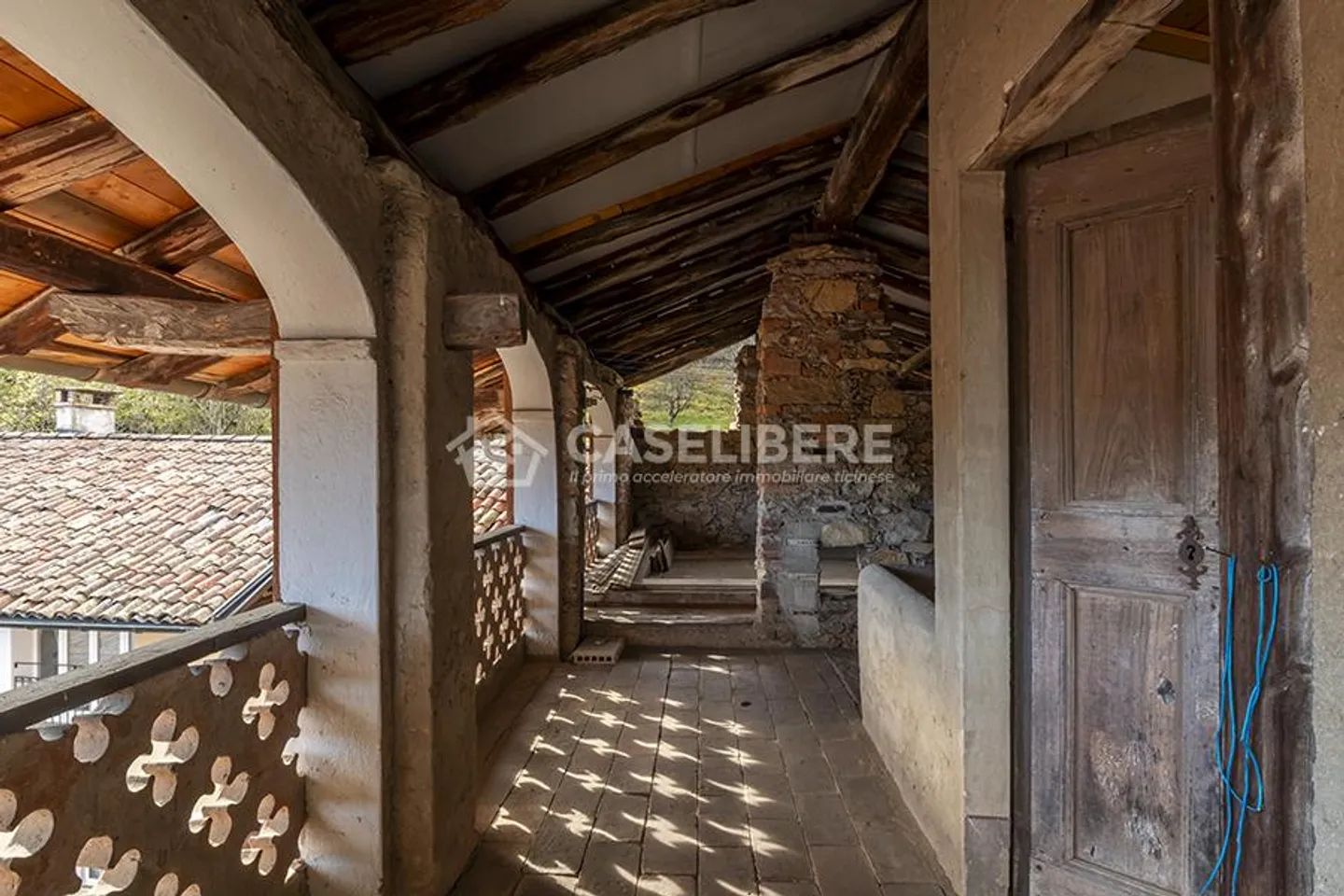 HOUSE IN COURTYARD OF 5.5 ROOMS IN PURA + RUSTIC - Photo 23 of 24