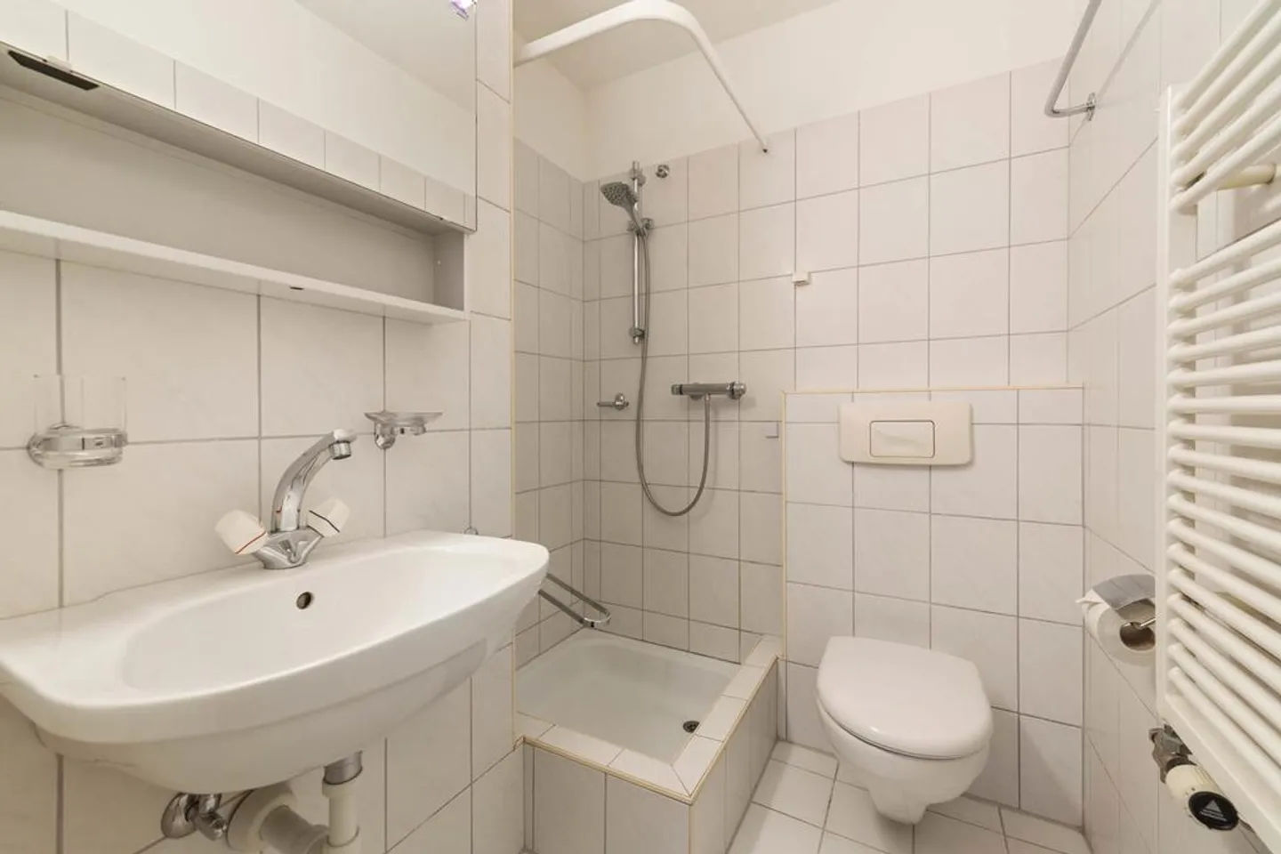 Geräumige Wohnung in ruhiger Lage - Foto 6 von 8