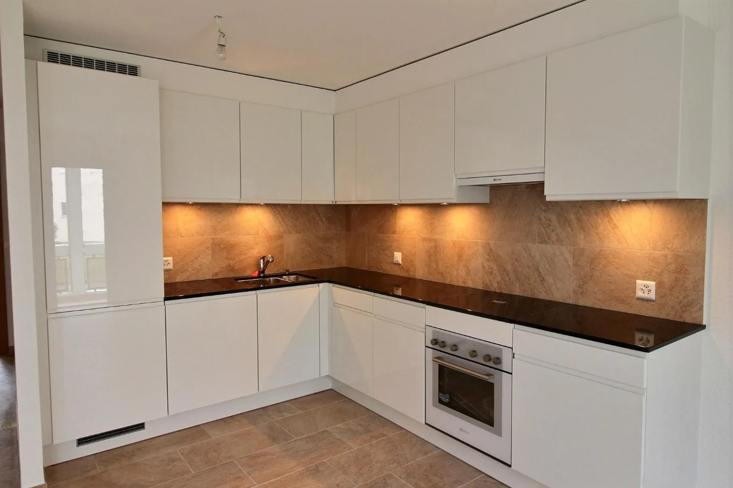 Appartamento 3.5 locali - Foto 1 di 8