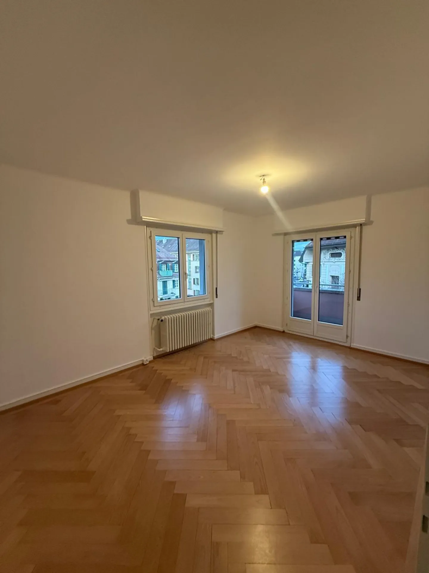 «3,5 Zimmer im 4. Stock» - Photo 2 sur 7