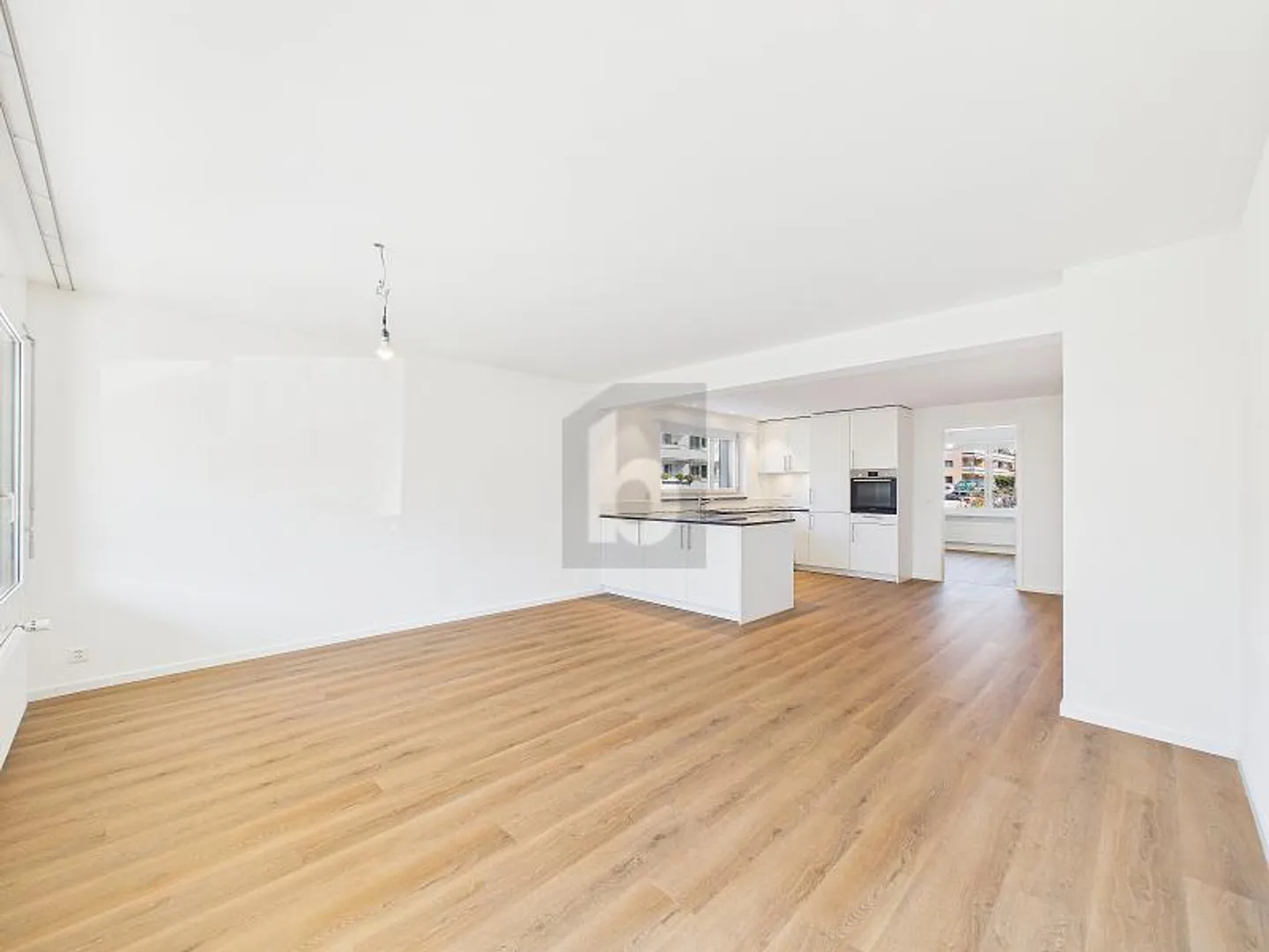 Renovierte Wohnung mit Balkon - Foto 1 von 6