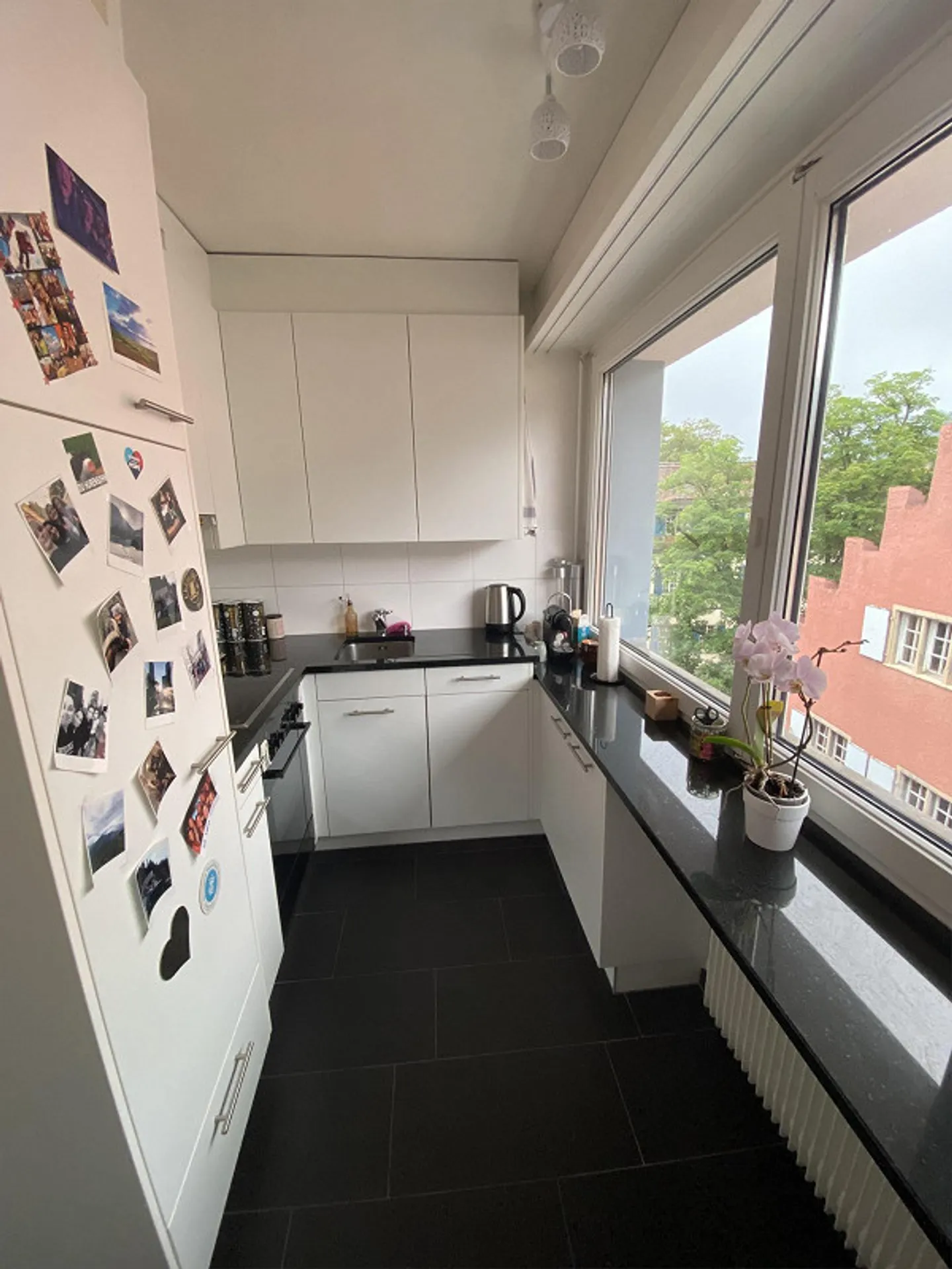 SOUS-LOCATION : Appartement 2 pièces dans la vieille ville de Chur - Photo 4 sur 4
