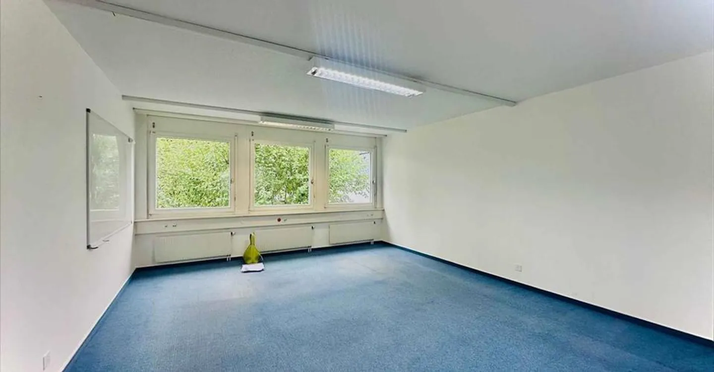 Bureau à louer - Photo 1 sur 5