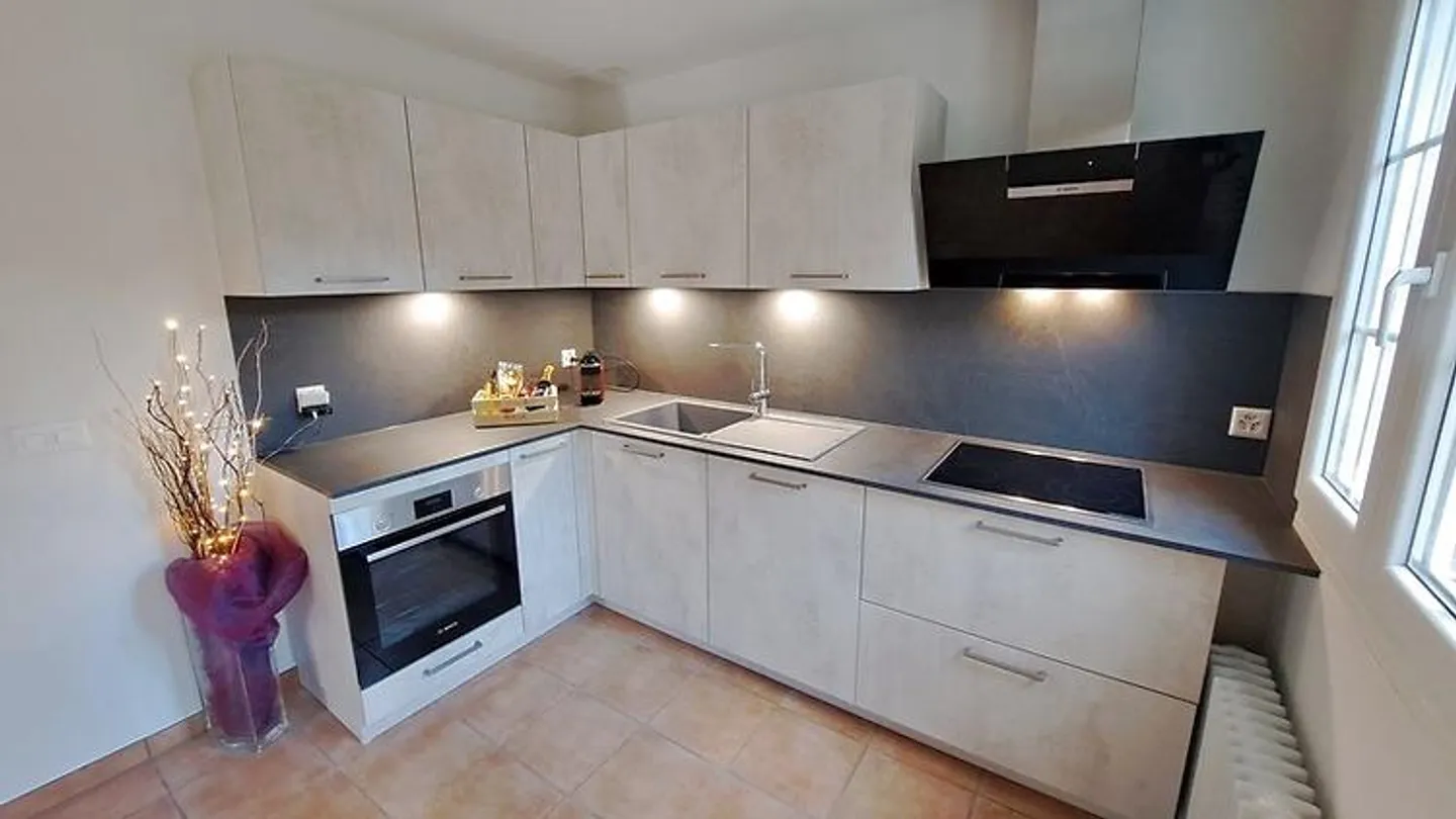 Casa Incantevole con Giardino - Foto 4 di 10