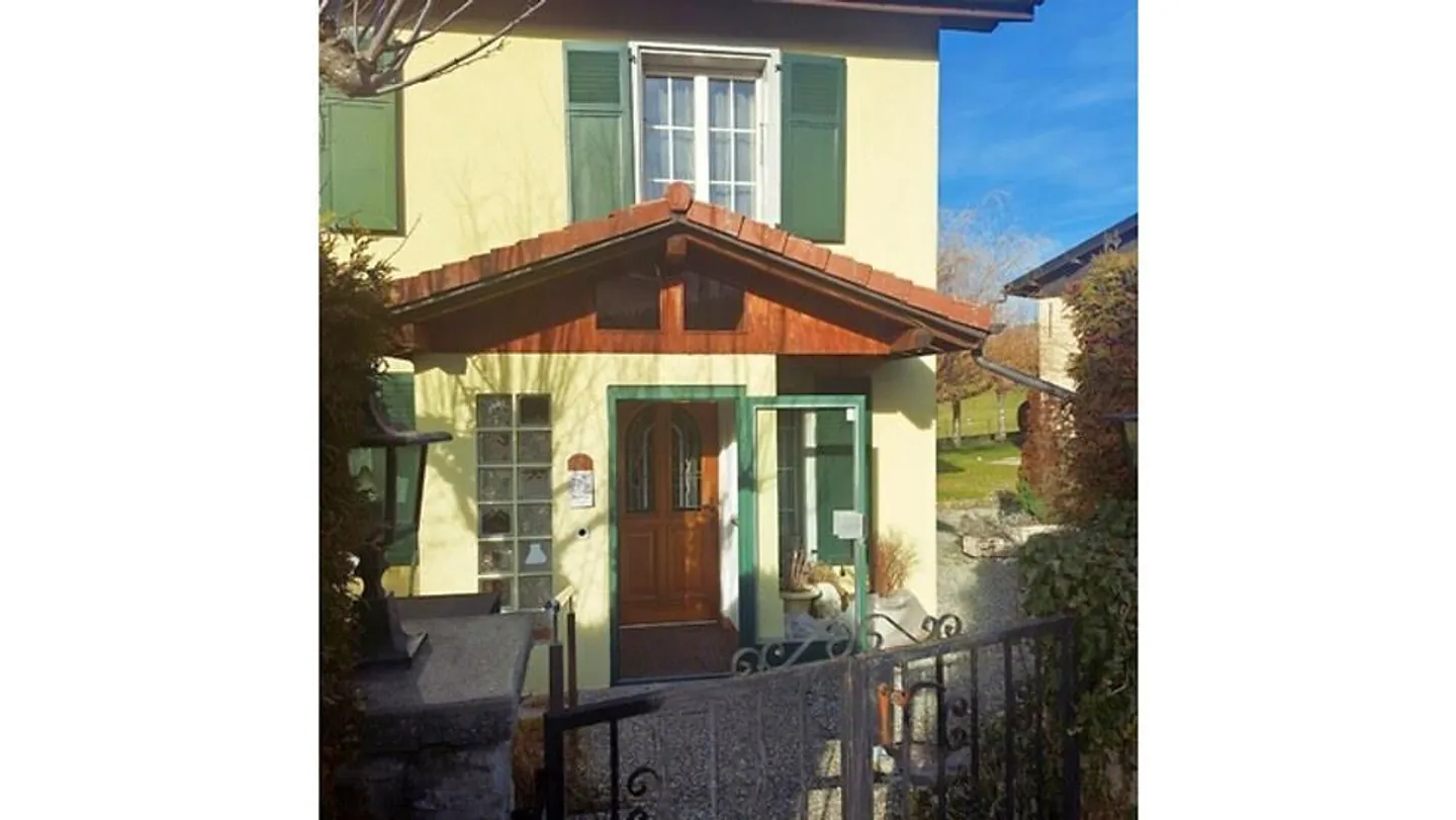 Casa Incantevole con Giardino - Foto 5 di 10