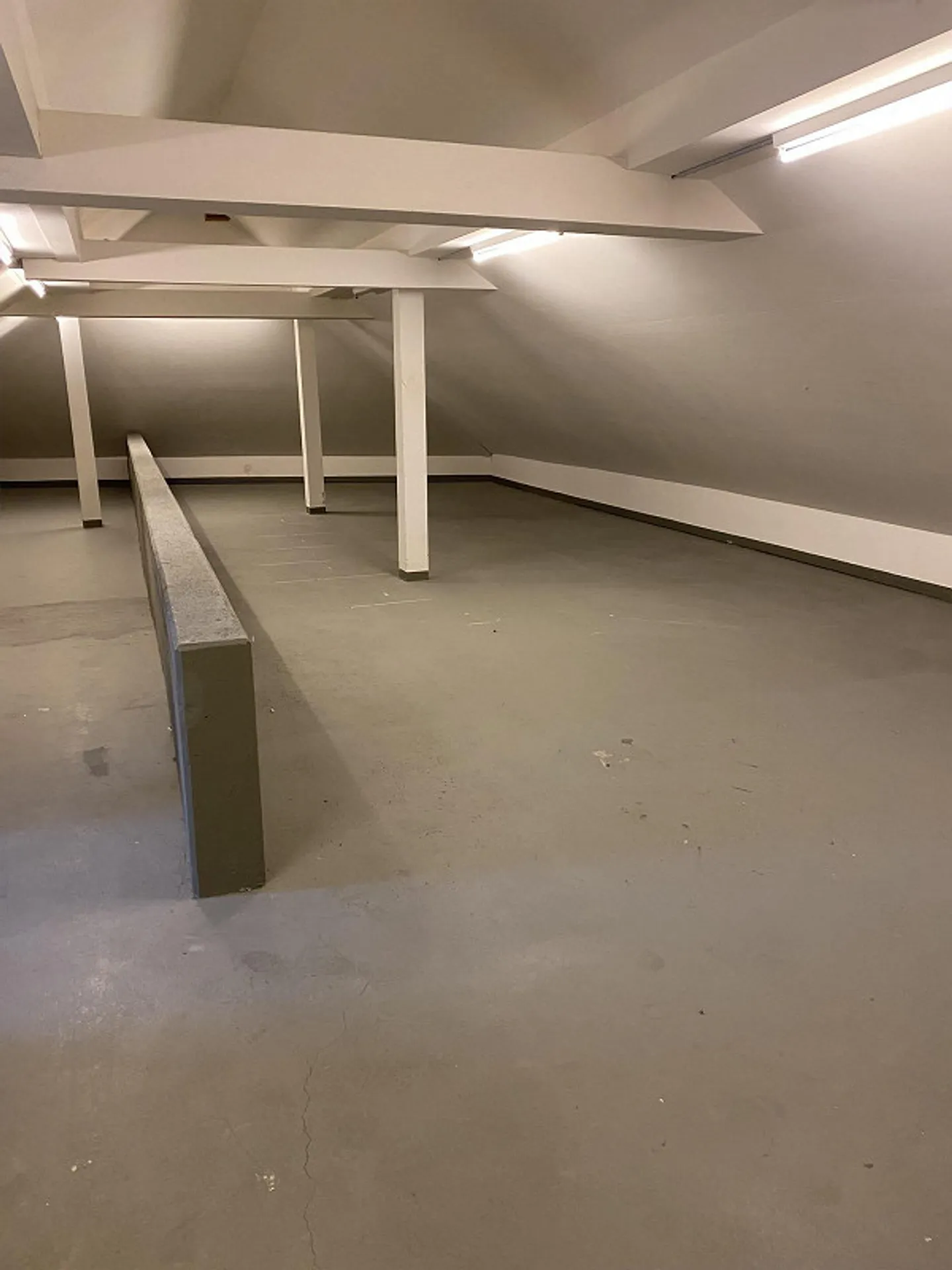 Stanza di stoccaggio / hobby nel centro di Neuhausen - Foto 2 di 5