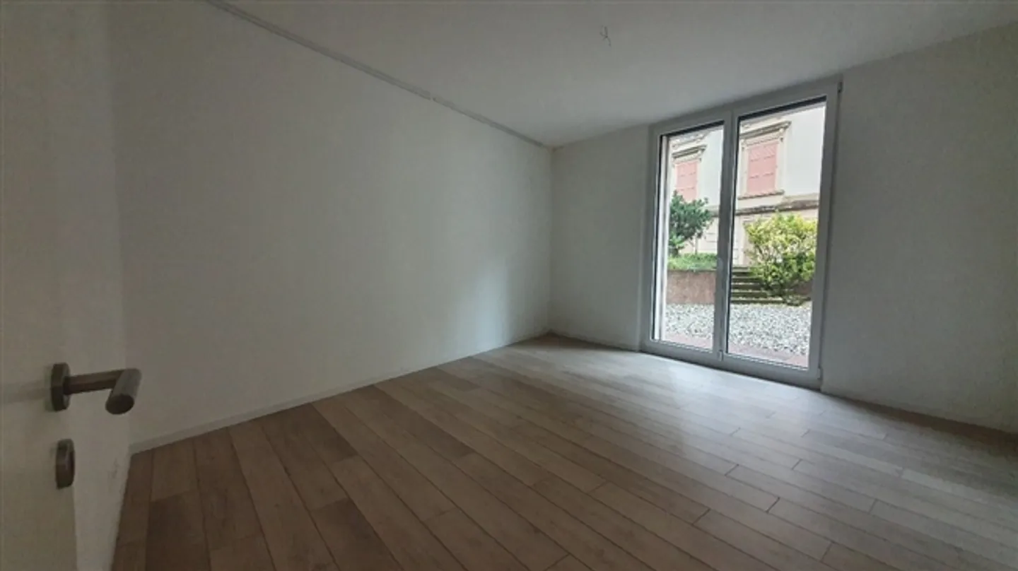 «Hochstehende Wohnung, 4.5 Zimmer mit Terrasse» - Foto 5 von 10