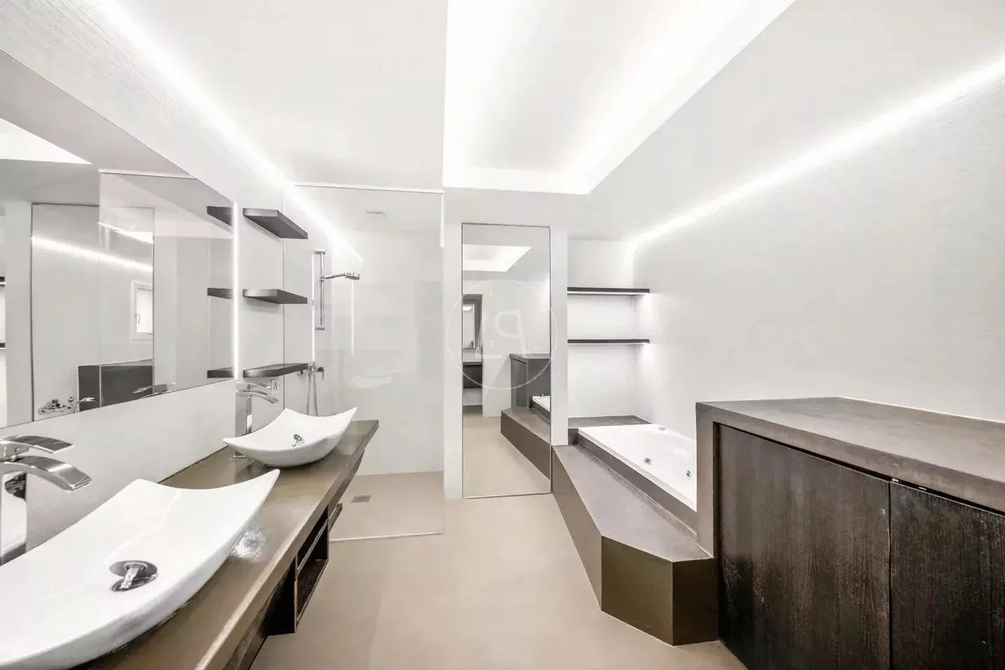 Stupenda Villa con Vista Lago - Foto 19 di 22