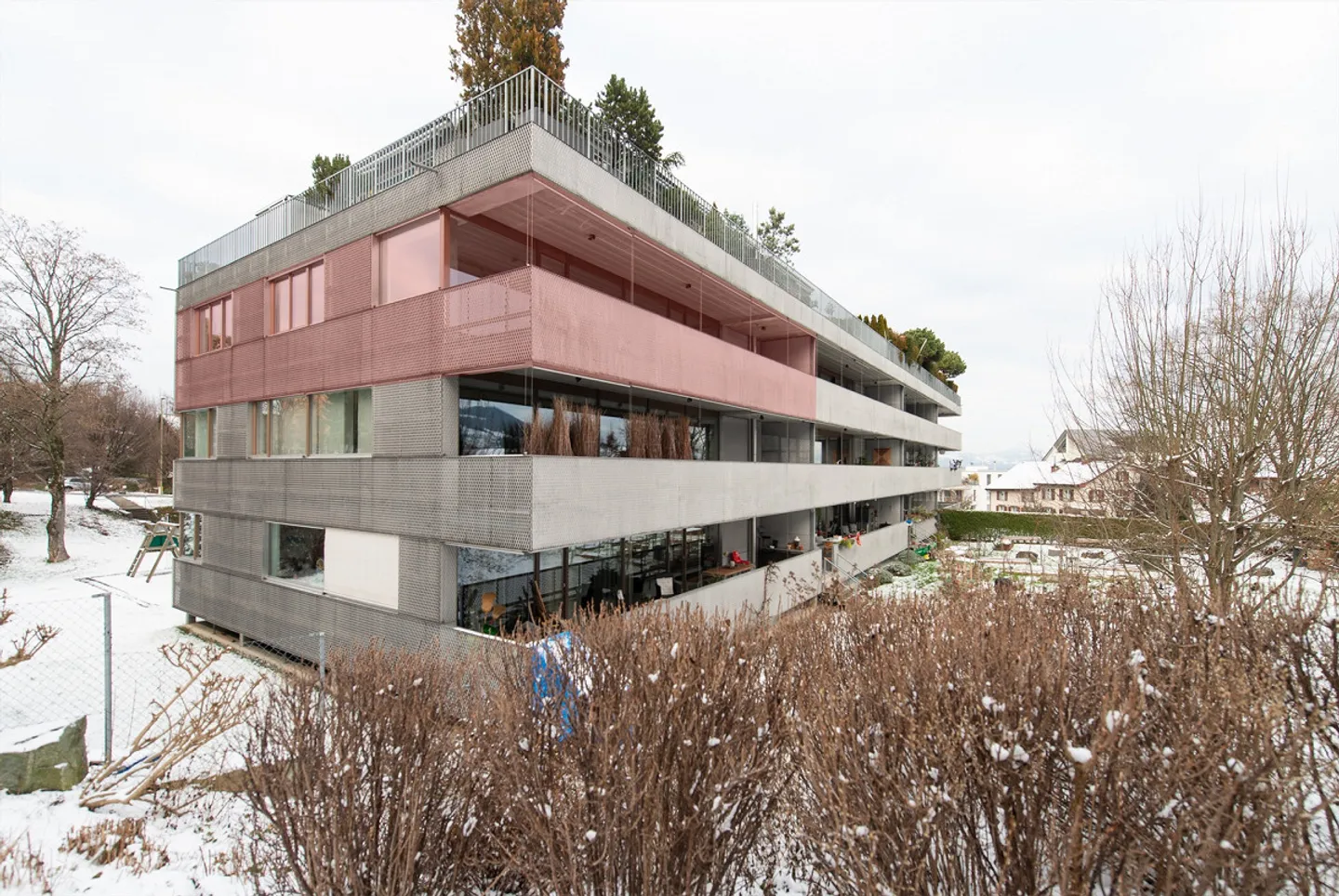 Ampio appartamento loft luminoso - Foto 4 di 17