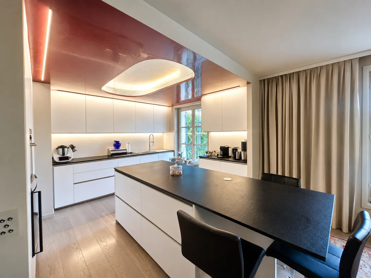 Casa di Lusso con Piscina - Foto 1 di 2