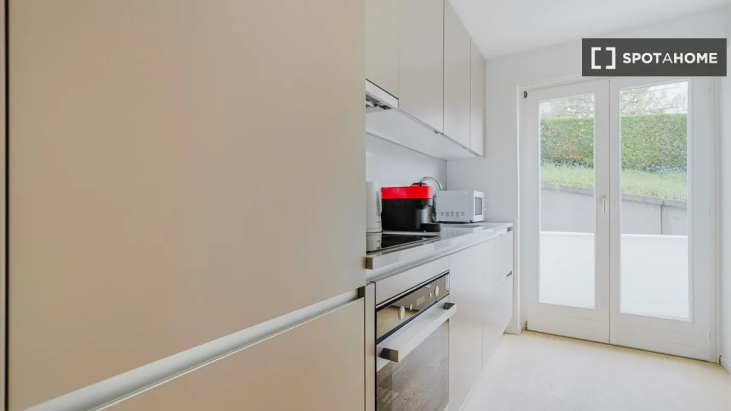 Appartamento in affitto - Foto 6 di 18