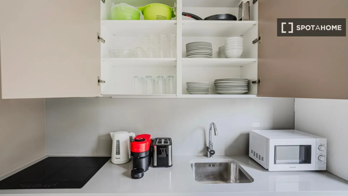 Appartamento in affitto - Foto 8 di 18