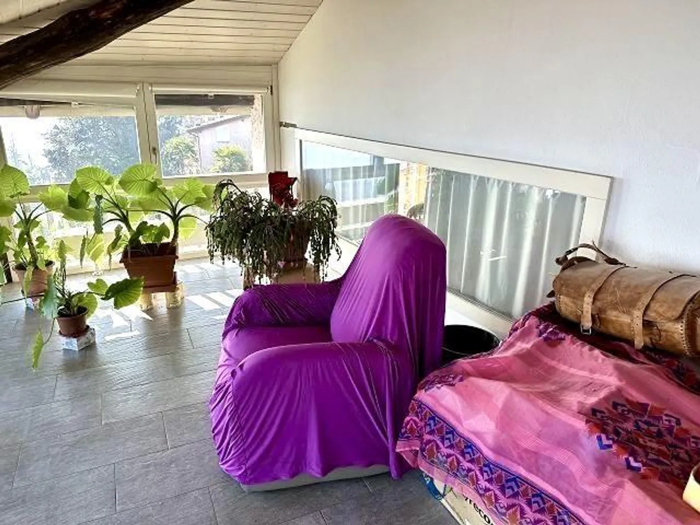 Casa bifamiliare, molto centrale, soleggiata, tranquilla con bella vista - Foto 10 di 50